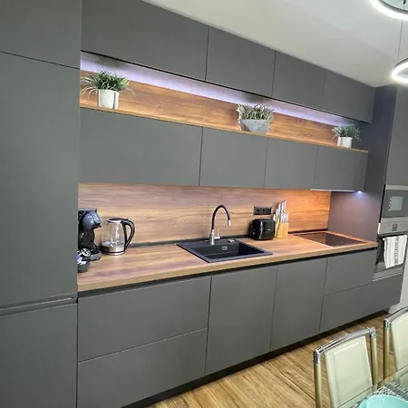 тони апартмент Apartament