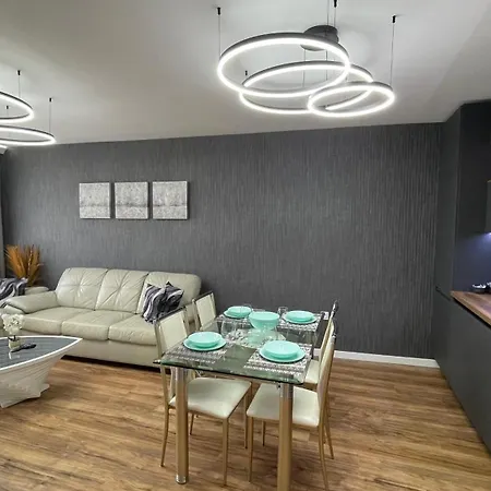 тони апартмент Apartament Burgas