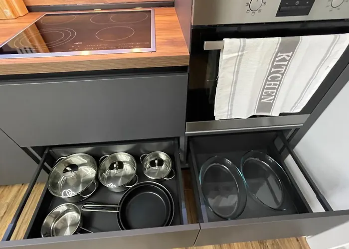 тони апартмент Apartment Burgas